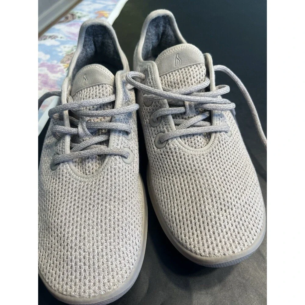 Allbirds Tree Runners Breathable Sneakers Shoes Hazy Beige Tan Men’s Sz 8